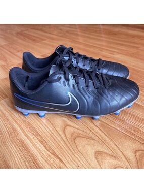 Nike Boy’s Black Soccer Cleats with Blue Accents
